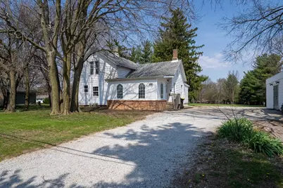 1702 W Hovey Avenue, Normal, IL 61761 - Photo 1