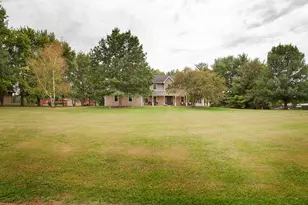 41W945 Northway Dr, Elburn, IL 60119 - Photo 5