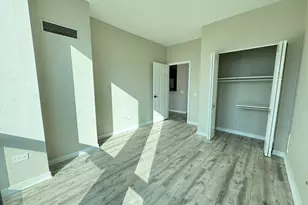 757 N Orleans St, Chicago, IL 60654 - Photo 7