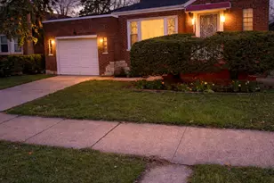 [Address not provided], Chicago, IL 60628 - Photo 3