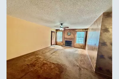 332 Essex Court #4, Wood Dale, IL 60191 - Photo 3