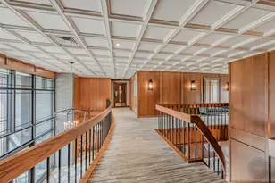 4 Oak Brook Club Dr, Oak Brook, IL 60523 - Photo 9