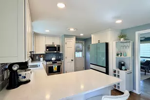 21437 W Engle Dr, Lake Villa, IL 60046 - Photo 9