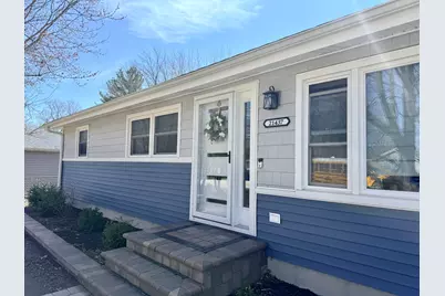 21437 W Engle Drive, Lake Villa, IL 60046 - Photo 3