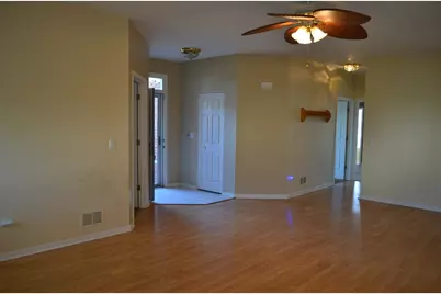 21520 Victory Lake Way, Crest Hill, IL 60403 - Photo 5