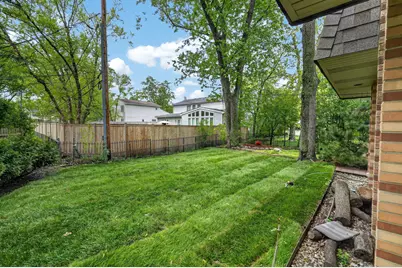 208 Pine Street, Deerfield, IL 60015 - Photo 35