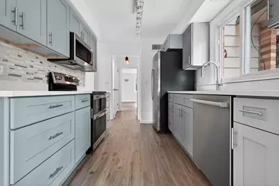 208 Pine Street, Deerfield, IL 60015 - Photo 11
