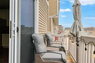 809 Lee St, Des Plaines, IL 60016 - Photo 9