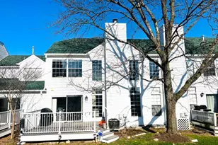 106 Pembroke Circle S, Lake Bluff, IL 60044 - Photo 41