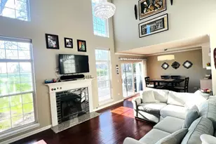 106 Pembroke Circle S, Lake Bluff, IL 60044 - Photo 9