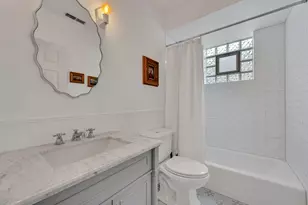 1012 N Wood St, Chicago, IL 60622 - Photo 23