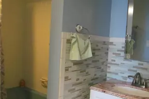 110 W Butterfield Rd, Elmhurst, IL 60126 - Photo 9