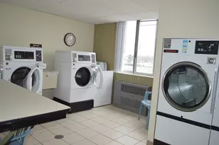 110 W Butterfield Rd, Elmhurst, IL 60126 - Photo 11