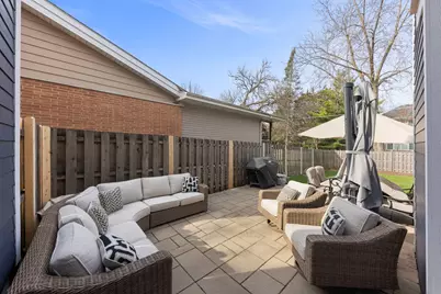 1320 Santa Rosa Avenue, Wheaton, IL 60187 - Photo 27