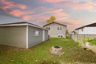 16637 Paulina St, Markham, IL 60428 - Photo 17