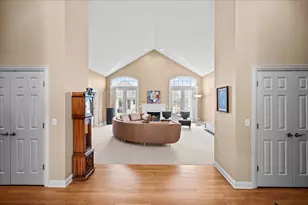 5399 S Pointe Ct, Long Grove, IL 60047 - Photo 5