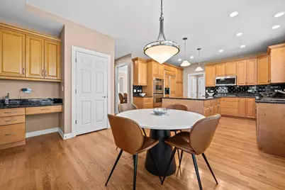 5399 S Pointe Court, Long Grove, IL 60047 - Photo 9