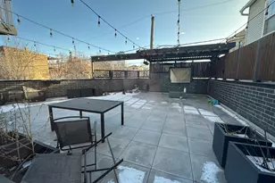 550 N Ogden Ave, Chicago, IL 60642 - Photo 5