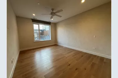 550 N Ogden Avenue #2S, Chicago, IL 60642 - Photo 11