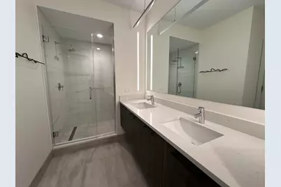 550 N Ogden Avenue #2S, Chicago, IL 60642 - Photo 13