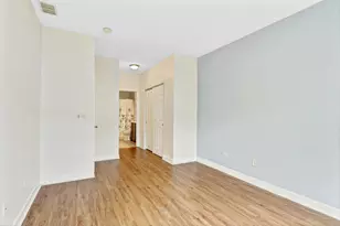 3175 Falling Waters Ln, Lindenhurst, IL 60046 - Photo 15