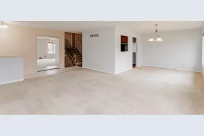 9235 Kildare Avenue, Skokie, IL 60076 - Photo 7