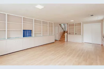 9235 Kildare Avenue, Skokie, IL 60076 - Photo 35