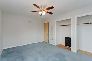 9235 Kildare Ave, Skokie, IL 60076 - Photo 15