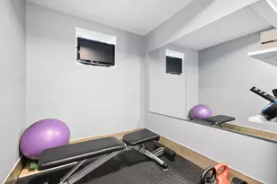 10459 S Troy St, Chicago, IL 60655 - Photo 33