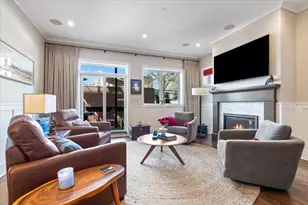 1448 W Carmen Ave, Chicago, IL 60640 - Photo 17