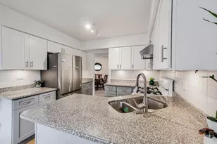 7945 Stewart Dr, Darien, IL 60561 - Photo 15