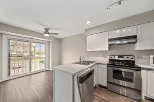 1482 W Jefferson Ave, Naperville, IL 60540 - Photo 5