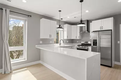 7428 N Rogers Avenue #2E, Chicago, IL 60626 - Photo 3