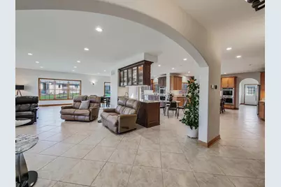 500 E Sherwood Drive, Addison, IL 60101 - Photo 19