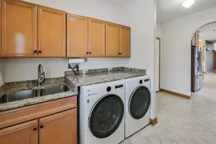 500 E Sherwood Dr, Addison, IL 60101 - Photo 45