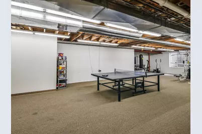 500 E Sherwood Drive, Addison, IL 60101 - Photo 25