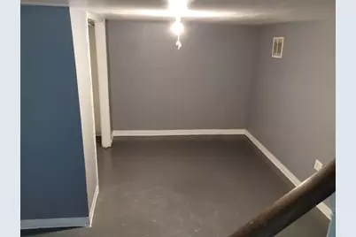 9848 S Yates Boulevard, Chicago, IL 60617 - Photo 9