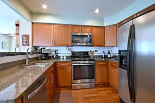 185 Benton Ln, Bloomingdale, IL 60108 - Photo 7