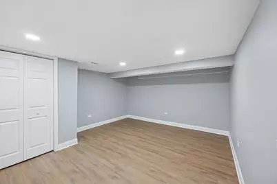 8948 S Vincennes Avenue, Chicago, IL 60620 - Photo 19