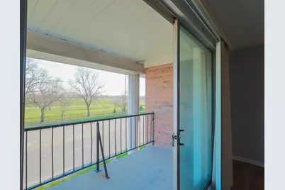 4410 W 111th Street #302, Oak Lawn, IL 60453 - Photo 5