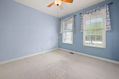 223 Quinlan Avenue, Dekalb, IL 60115 - Photo 31