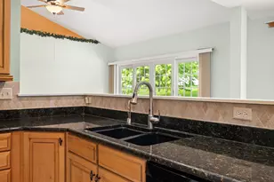 223 Quinlan Ave, Dekalb, IL 60115 - Photo 17