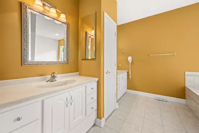 223 Quinlan Avenue, Dekalb, IL 60115 - Photo 21