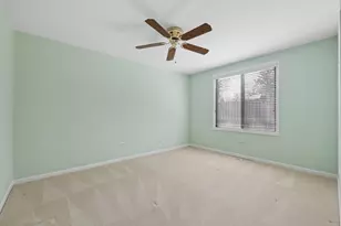 5851 Doe Cir, Westmont, IL 60559 - Photo 19