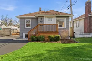 213 W School St, Villa Park, IL 60181 - Photo 1