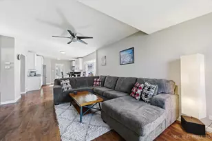213 W School St, Villa Park, IL 60181 - Photo 3