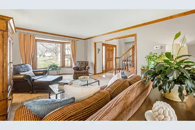 2012 Somerset Lane, Wheaton, IL 60189 - Photo 7