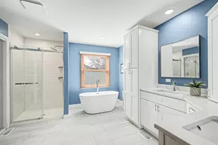 2012 Somerset Ln, Wheaton, IL 60189 - Photo 19