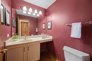 2012 Somerset Ln, Wheaton, IL 60189 - Photo 17