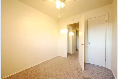 2107 W 171st Street #1, Hazel Crest, IL 60429 - Photo 9